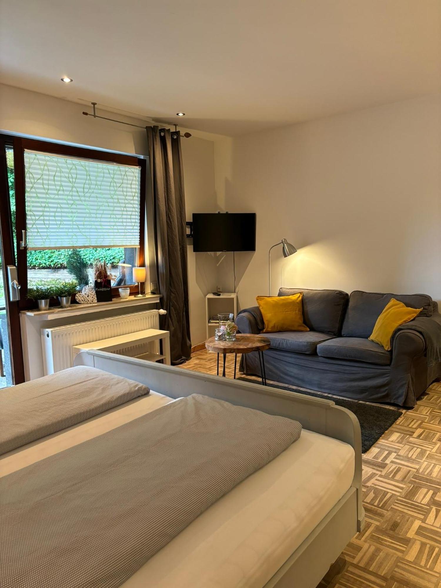 Ferienapartments Engeln Eifel Kempenich ภายนอก รูปภาพ